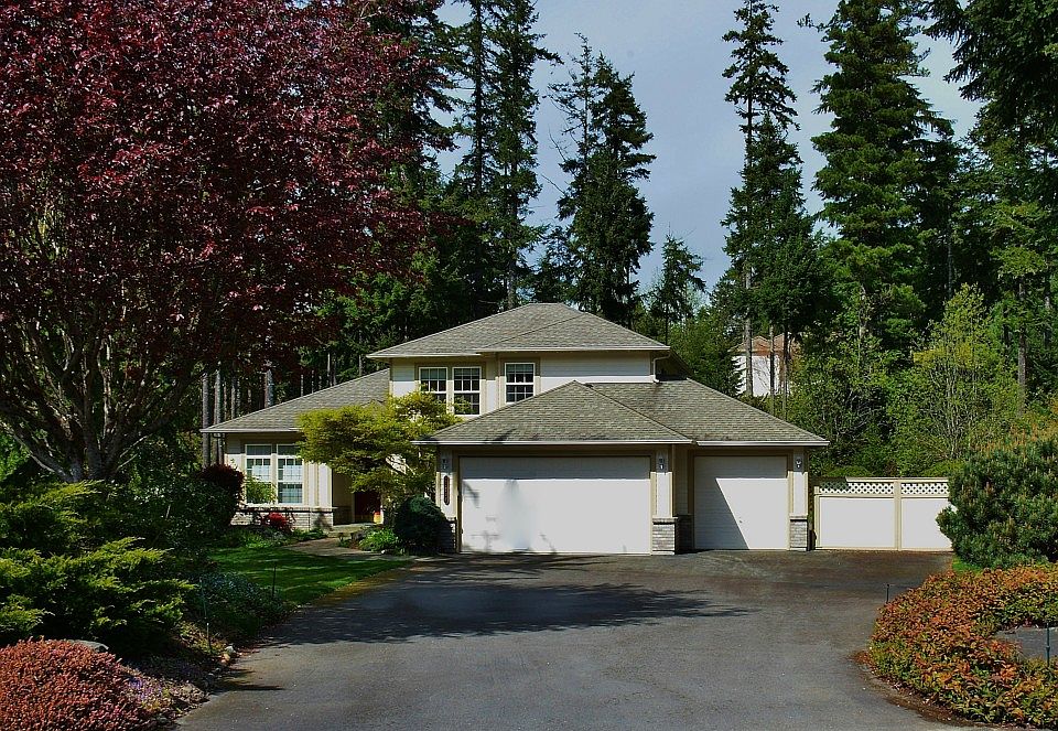 1st image of 23593 Monument Pl NW