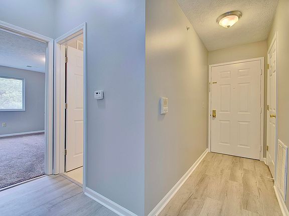 DSC_0623_4_5_6_7Interior01