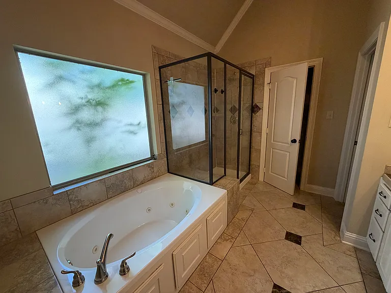 136 Captain Hm Shreve Blvd — Photo 13