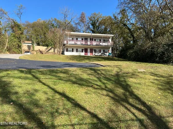 614 Agnes Rd APT 3, Knoxville, TN 37919