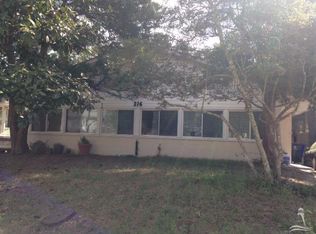 316 NE 40th St, Oak Island, NC 28465