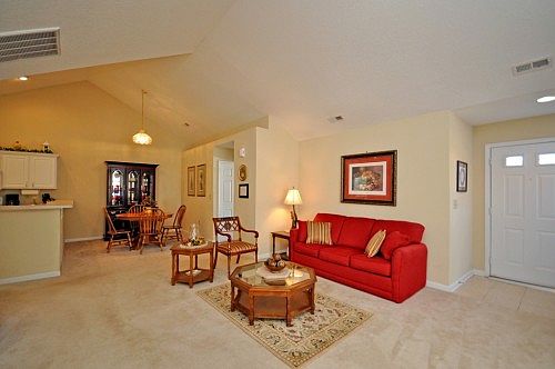 4th image of 8123 Sultana Cres