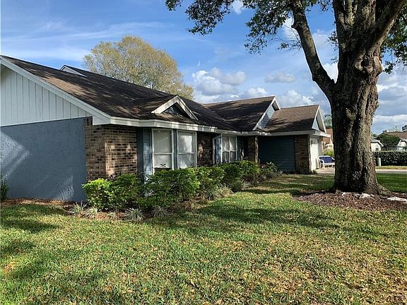 2nd image of 904 Silversmith Cir