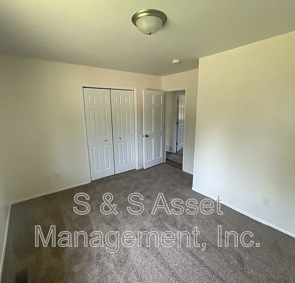 3324 Danbury Crossroad St — Photo 17