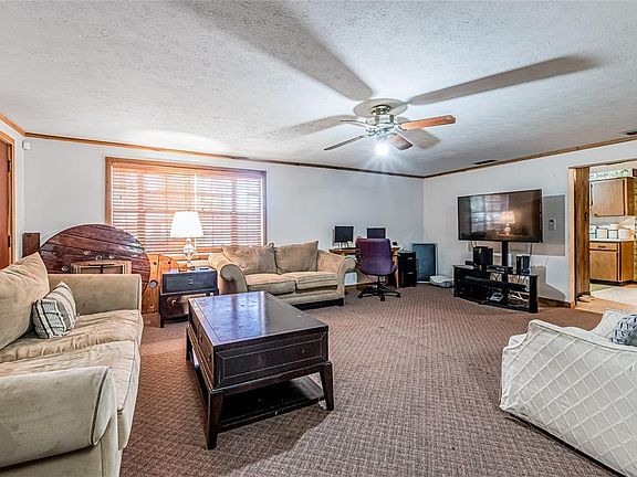 2nd image of 1813 E Navajo Ave