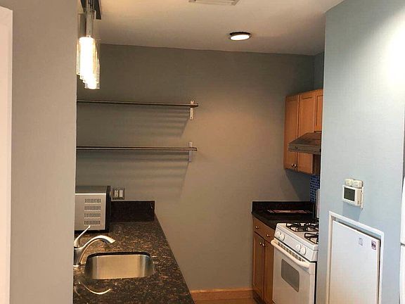 3rd image of 1100 Vine St APT P106