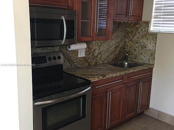2nd image of 1606 Salzedo St