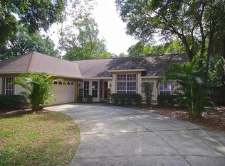 2113 Country Side Dr, Apopka, FL 32712