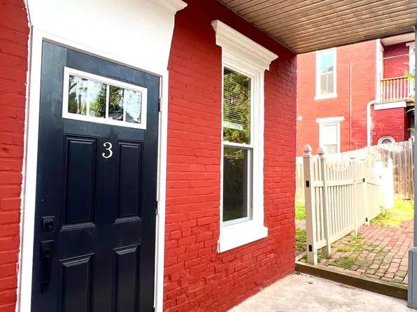 115 N 3rd St, Columbia, PA 17512