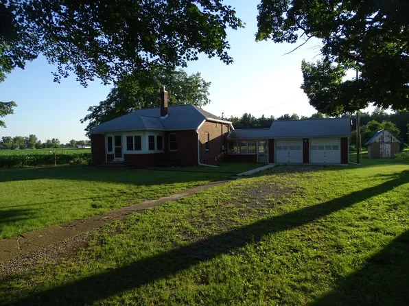 11370 Somerset Rd, Cement City, MI 49233