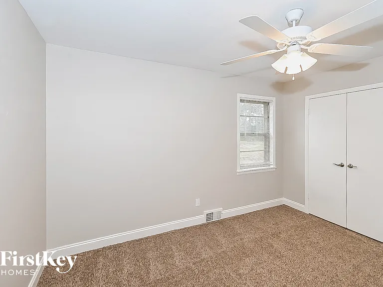 5442 Blackwell Rd — Photo 9
