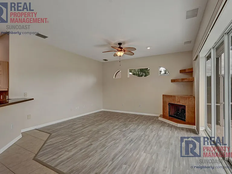 652 Planters Manor Way — Photo 17