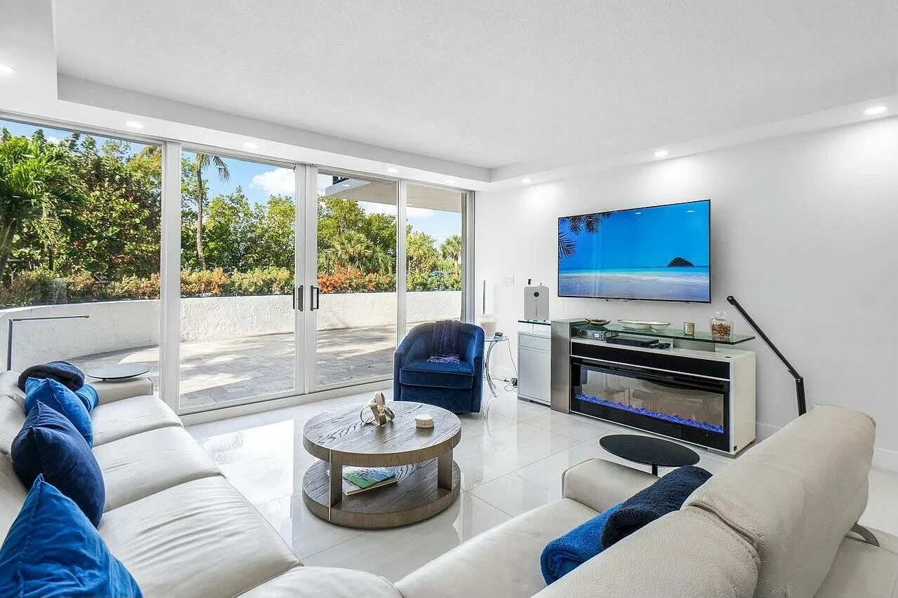 4750 S Ocean Blvd — Photo 3