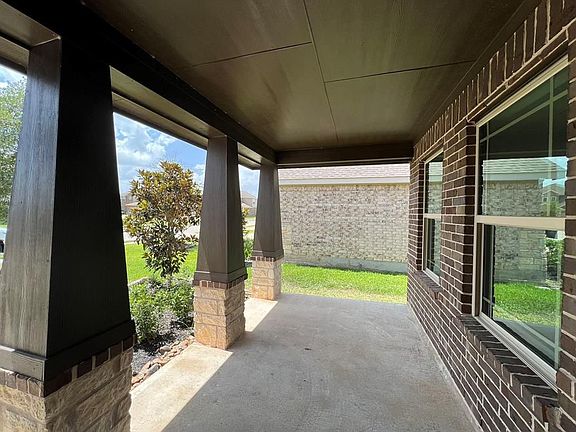 3rd image of 3715 Singing Flower Ln