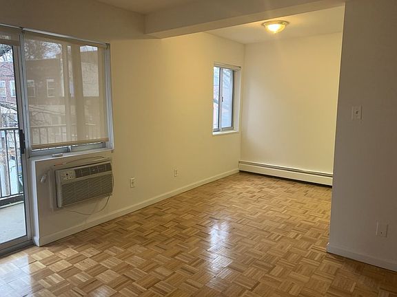 2nd image of 7523 113th St APT 2B