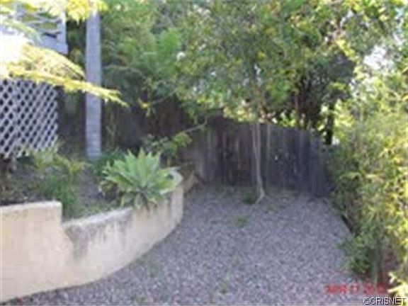5th image of 4069 Bluff St