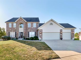 834 Kevin Dr, Wentzville, MO 63385
