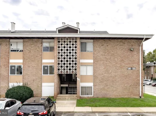 555 Wilson Bridge Dr #6754-B-1, Oxon Hill, MD 20745
