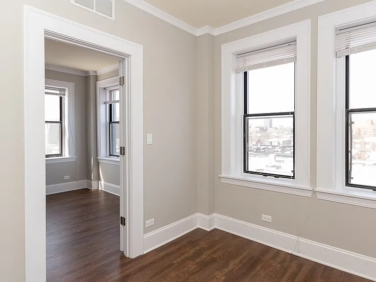 817 W Lakeside Pl #107 — Photo 14