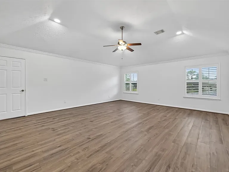 4019 Saint Michaels Ct — Photo 25
