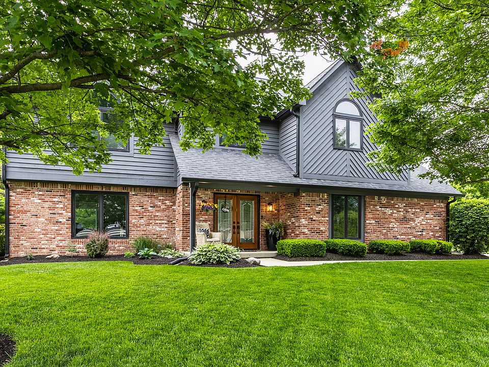 1st image of 702 Palmer Dr