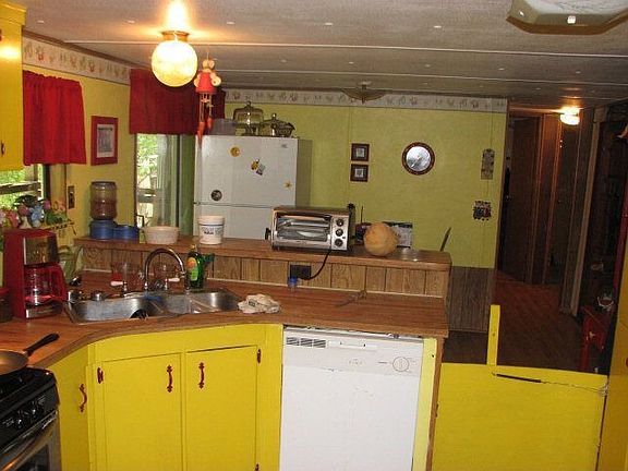 Kitchen 1