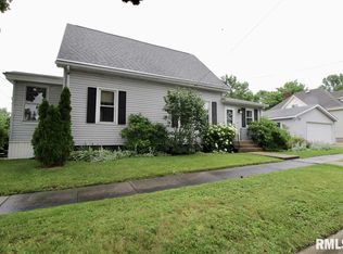 400 Walnut St, Washington, IL 61571