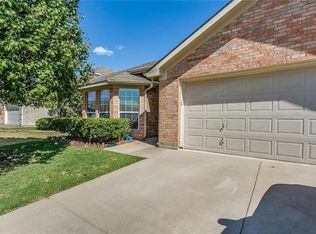 4717 Topaz Ln, Granbury, TX 76049