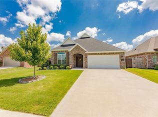 4303 SW Eggersway Pl, Bentonville, AR 72713