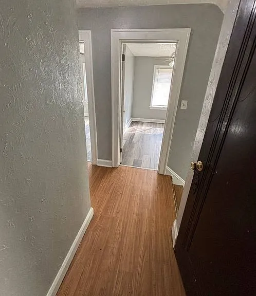 1506 Larchmont Rd — Photo 29