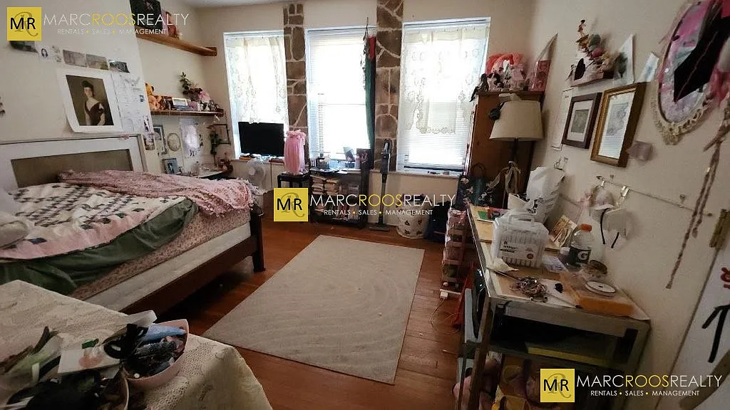 2 bed, 794 sqft, $3,250 — Photo 4