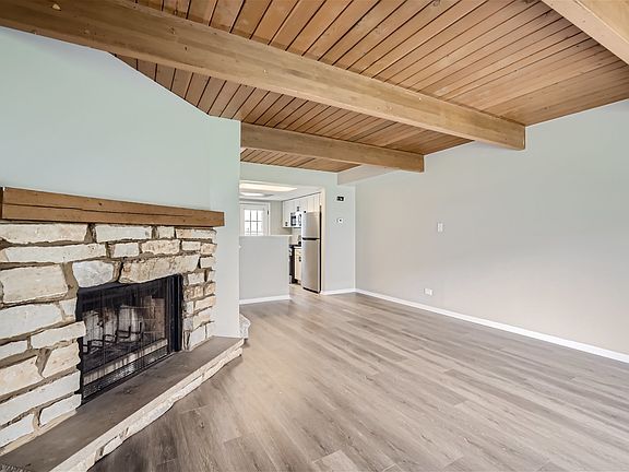 4th image of 473 Meadow Green Ln
