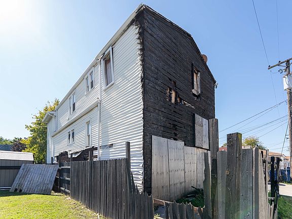 4th image of 5042 W 29th Pl