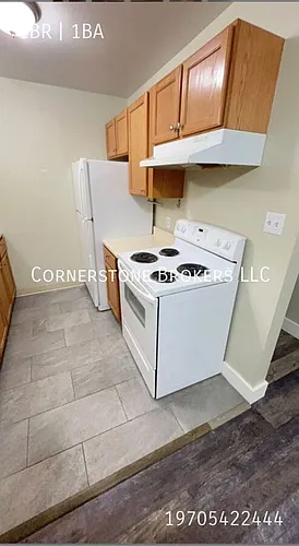 333 Custer Ave Photo 1