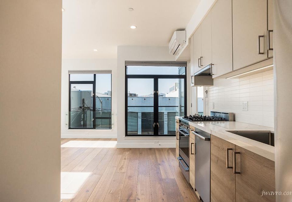 1st image of 37 Grace St #301