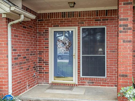 3rd image of 6012 Bent Creek Dr