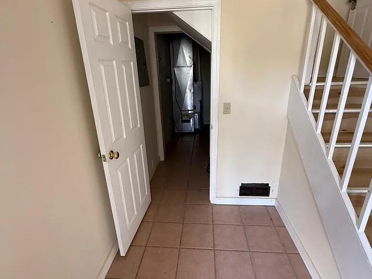 192 Turtle Pond Rd #B — Photo 4