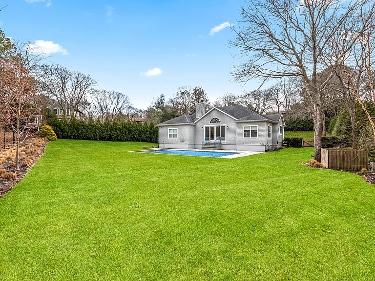 187 Shinnecock Hills Road Ext — Photo 25