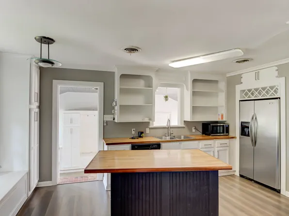 (undisclosed Address), Shreveport, LA 71104