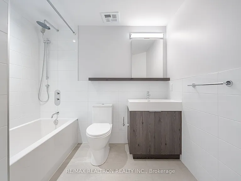 2525 Bathurst St #1101 — Photo 12