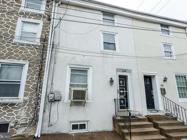 108 Roxborough Ave, Philadelphia, PA 19127