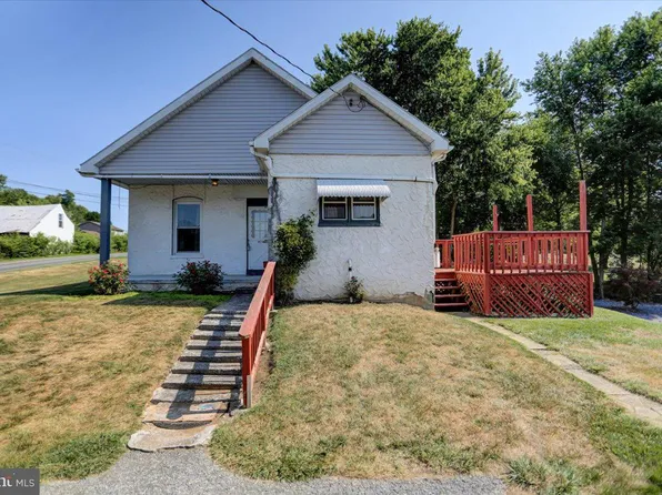 14778 Hollowell Church Rd, Waynesboro, PA 17268