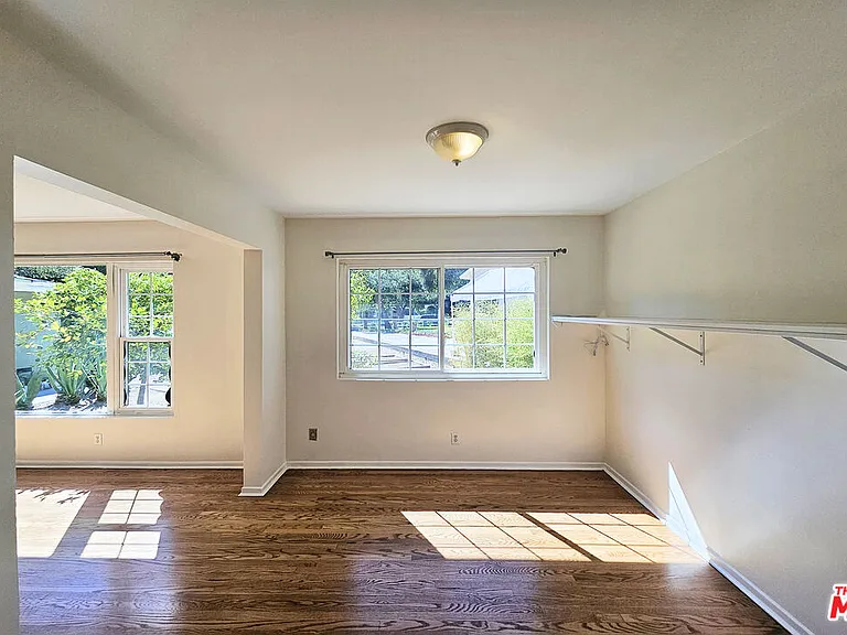3700 Glenwood Ave — Photo 7