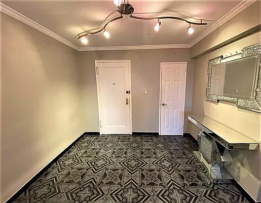 3rd image of 1840 E 13th St #3AA