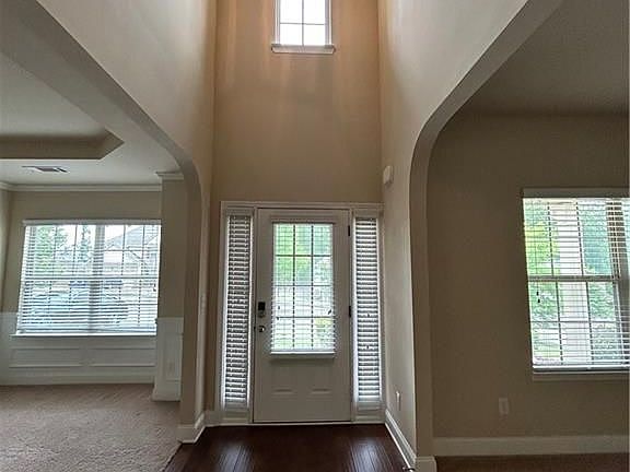 4th image of 2111 Ginger Estates Dr NE