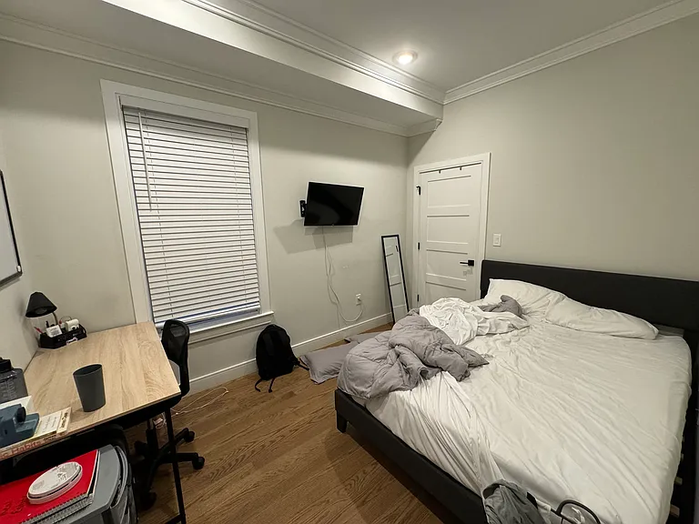464 Sumner St #2 — Photo 19