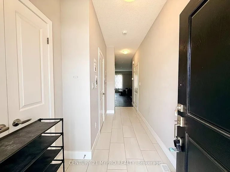 1375 Whetherfield St #22 — Photo 2