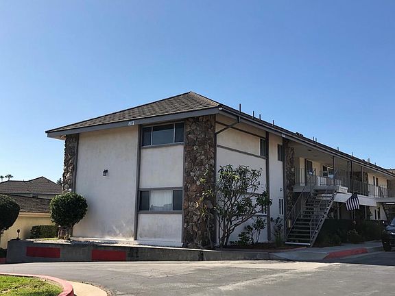 2nd image of 22729 Nadine Cir Unit B
