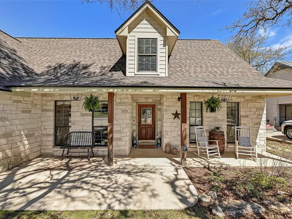 12 Deer Ridge Rd, Wimberley, TX 78676