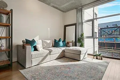 2 bed, 777 sqft, $3,195 — Photo 1